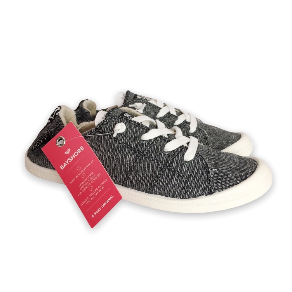 Roxy Black & White Women's Bayshore Embroidered Slip On Sneakers Size 9.5 NEW